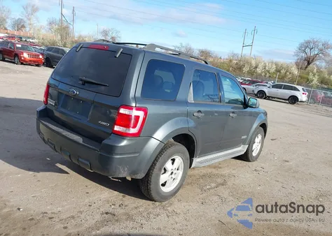 2008 Ford Escape Xlt from USA, damaged, VIN 1FMCU93198KC92057